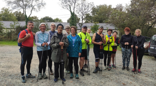 La Marche Nordique à l’ESC Couëron Athlétisme : convivialité, sport et nature !